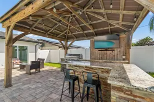 2058 Bayou Grande Blvd NE, Saint Petersburg, FL 33703 - Photo 25
