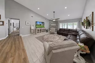 2517 Mason Oaks Dr, Valrico, FL 33596 - Photo 25