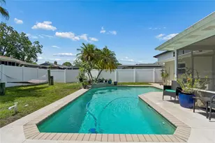 416 Maplewood Dr, Oldsmar, FL 34677 - Photo 41