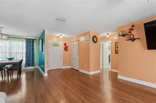 416 Maplewood Dr, Oldsmar, FL 34677 - Photo 11