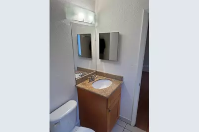 3914 W Neptune Street #29, Tampa, FL 33629 - Photo 7