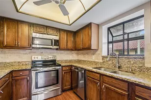 2814 Hammock Ct, Clearwater, FL 33761 - Photo 7