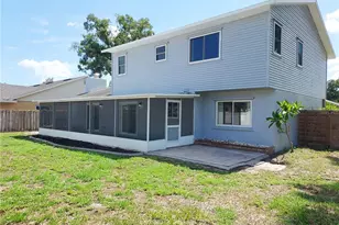 702 Hyssop Pl, Brandon, FL 33510 - Photo 3