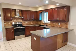 702 Hyssop Pl, Brandon, FL 33510 - Photo 15
