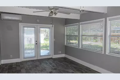 1727 Thames Street, Clearwater, FL 33755 - Photo 7
