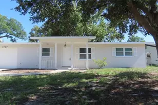 1727 Thames St, Clearwater, FL 33755 - Photo 1