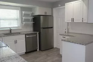 1727 Thames St, Clearwater, FL 33755 - Photo 11