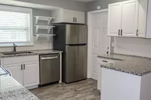 1727 Thames St, Clearwater, FL 33755 - Photo 13