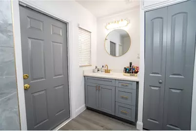 5101 Vinson Drive, Tampa, FL 33610 - Photo 25