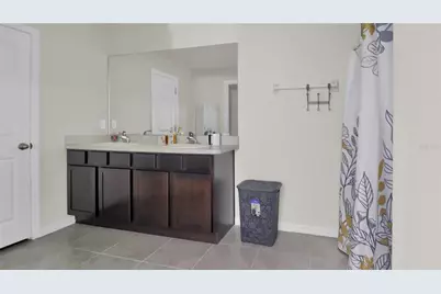 5546 Logan Cave Avenue, Wimauma, FL 33598 - Photo 21