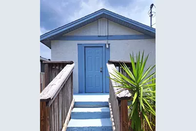 2657 Bayside Drive S, Saint Petersburg, FL 33705 - Photo 5