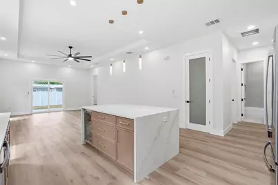 1117 15th Avenue NW, Largo, FL 33770 - Photo 11