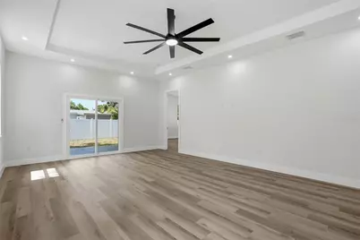 1117 15th Avenue NW, Largo, FL 33770 - Photo 13