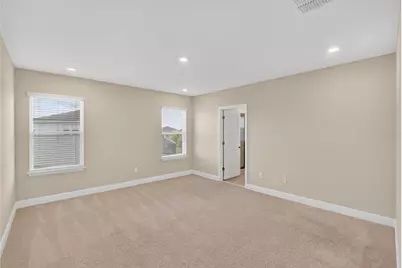 2546 Warren Acres Boulevard, Wesley Chapel, FL 33543 - Photo 39