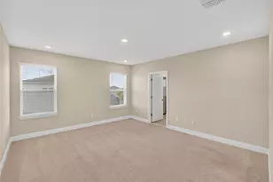 2546 Warren Acres Blvd, Wesley Chapel, FL 33543 - Photo 39