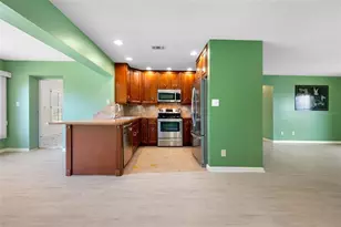 8440 Brentwood Rd, Seminole, FL 33777 - Photo 3