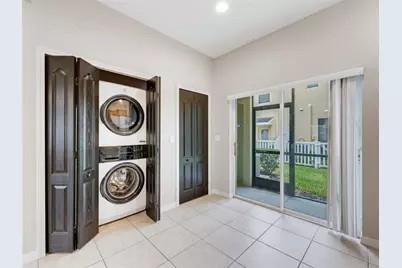 8537 Brushleaf Way, Tampa, FL 33647 - Photo 7