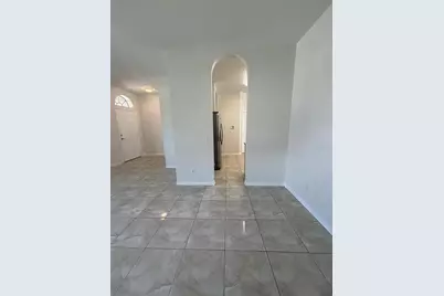 10510 Beneva Drive, Tampa, FL 33647 - Photo 11