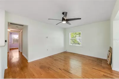 1010 W Berry Avenue, Tampa, FL 33603 - Photo 15
