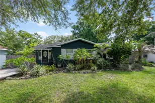 1010 W Berry Ave, Tampa, FL 33603 - Photo 1