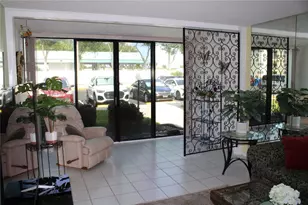 14130 Rosemary Ln, Largo, FL 33774 - Photo 5