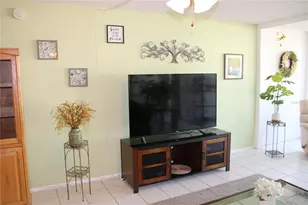 14130 Rosemary Ln, Largo, FL 33774 - Photo 3