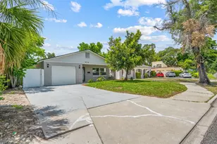 4828 22nd Ave N, Saint Petersburg, FL 33713 - Photo 3