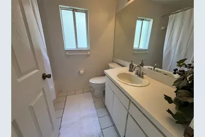 2930 Shannon Cir, Palm Harbor, FL 34684 - Photo 11