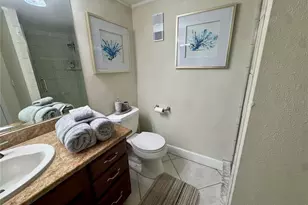 1270 Gulf Blvd, Clearwater Beach, FL 33767 - Photo 25
