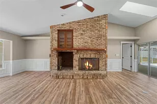 8500 Bay Dr, Spring Hill, FL 34606 - Photo 9