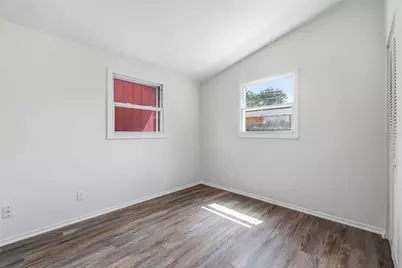 10408 Ventura Avenue, Tampa, FL 33619 - Photo 19