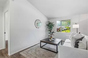 10408 Ventura Ave, Tampa, FL 33619 - Photo 9