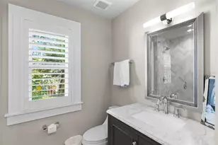 2943 W Bayshore Ct, Tampa, FL 33611 - Photo 41