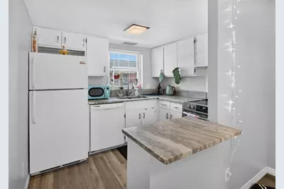 8522 10th Street N #D, Saint Petersburg, FL 33702 - Photo 13