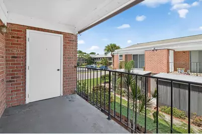 8522 10th Street N #D, Saint Petersburg, FL 33702 - Photo 21