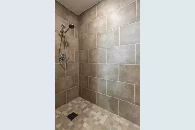 101 S 12th Street #402, Tampa, FL 33602 - Photo 21