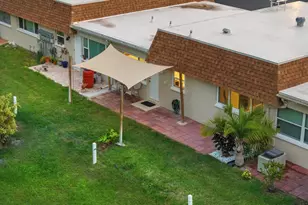 8235 Burgundy Dr N, Pinellas Park, FL 33781 - Photo 31