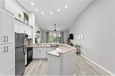 1040 Normandy Trace Road, Tampa, FL 33602 - Photo 11