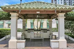 450 Knights Run Ave, Tampa, FL 33602 - Photo 27