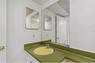 1900 68th Street N #210, Saint Petersburg, FL 33710 - Photo 41