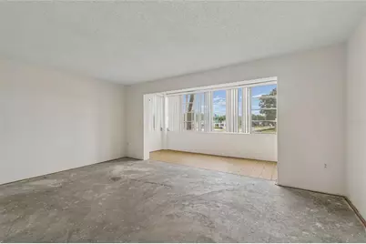 1900 68th Street N #210, Saint Petersburg, FL 33710 - Photo 9