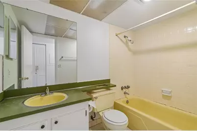 1900 68th Street N #210, Saint Petersburg, FL 33710 - Photo 39