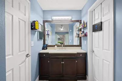713 Manchester Woods Drive, Sun City Center, FL 33573 - Photo 25