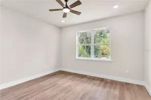 2203 W Lowry Ave, Plant City, FL 33563 - Photo 25
