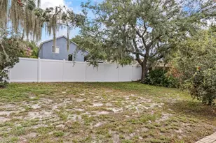 11111 Lakeside Vista Dr, Riverview, FL 33569 - Photo 21