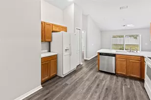 11111 Lakeside Vista Dr, Riverview, FL 33569 - Photo 31