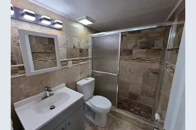 2424 W Tampa Bay Boulevard #I103, Tampa, FL 33607 - Photo 9