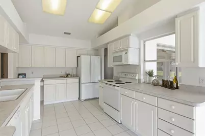 6639 Sun Point Court, New Port Richey, FL 34655 - Photo 37