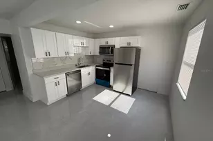 427 40th Ave S, Saint Petersburg, FL 33705 - Photo 3