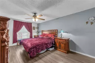 2114 W Hanna Ave, Tampa, FL 33604 - Photo 15